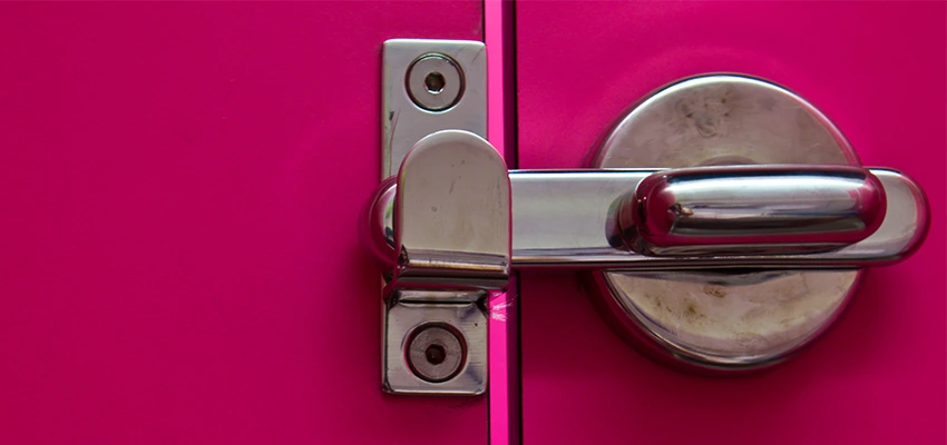 Childproof Gate Lock in Sunnyvale, California